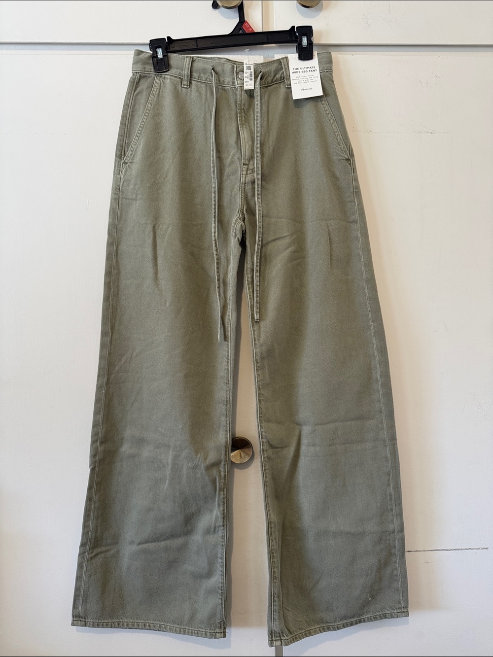 Madewell The Ultimate Wide-Leg Pant in Airy Denim - Picture 7 of 11